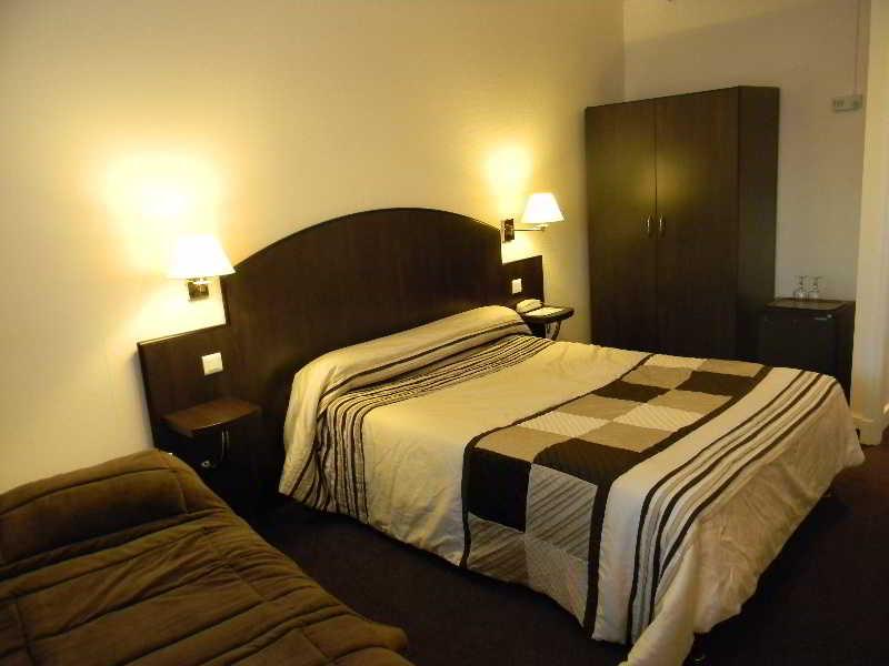 Brit Hotel Cahors - Le France Exterior foto